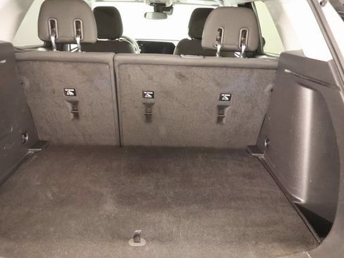 Used 2025 Chevrolet TrailBlazer LT AWD/4WD image 25