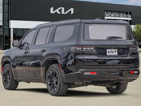 Used 2024 Jeep Grand Wagoneer Series II w/ Quick Order Packagew 28T image 5