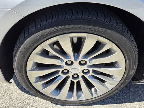 Used 2019 Cadillac CTS Luxury image 10