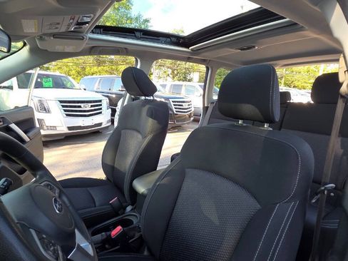 Used 2017 Subaru Forester 2.5i Premium AWD/4WD image 28