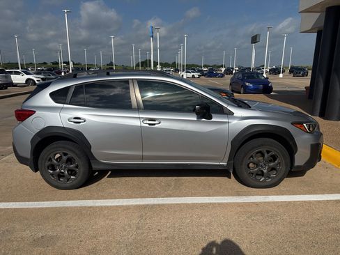 Used 2021 Subaru Crosstrek 2.5i Sport w/ Moonroof Package image 6