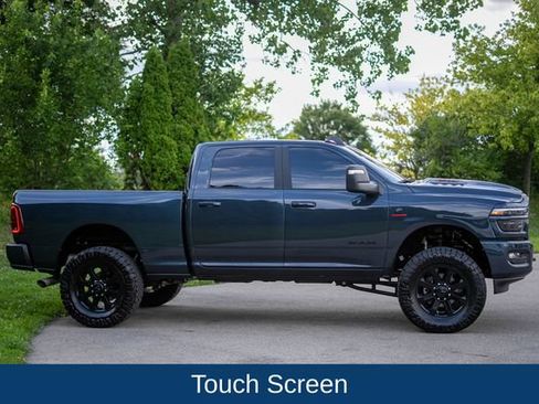 Used 2026 RAM 2500 Laramie AWD/4WD image 4