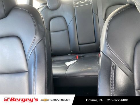 Used 2019 Tesla Model 3 Mid Range image 19