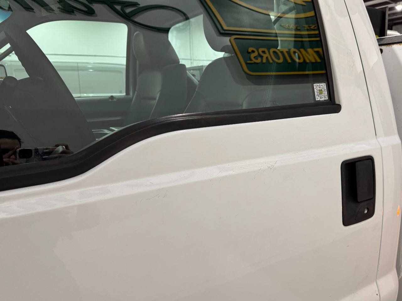 Used 2012 Ford F550 Luxury w/ Snow Plow Prep Pkg RWD image 37
