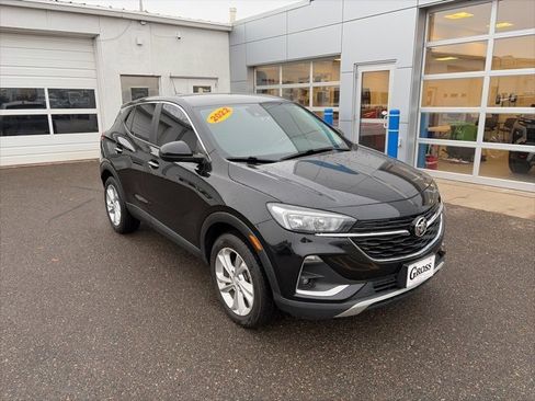 Used 2022 Buick Encore GX Preferred w/ Cold Weather Comfort Package image 2