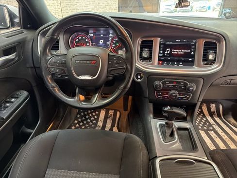 Used 2022 Dodge Charger R/T RWD image 15