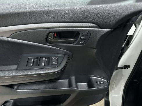 Certified 2023 Honda Passport TrailSport image 23