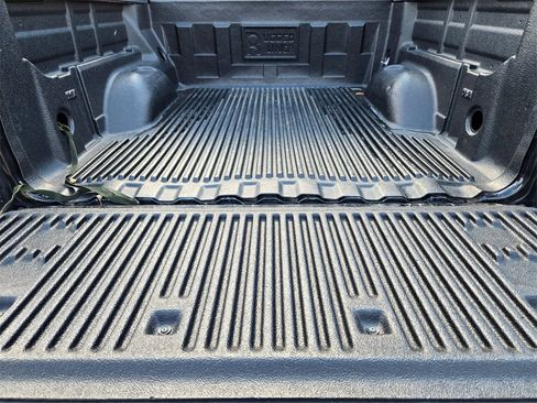 Used 2020 GMC Canyon SLE w/ Trailering Package image 28