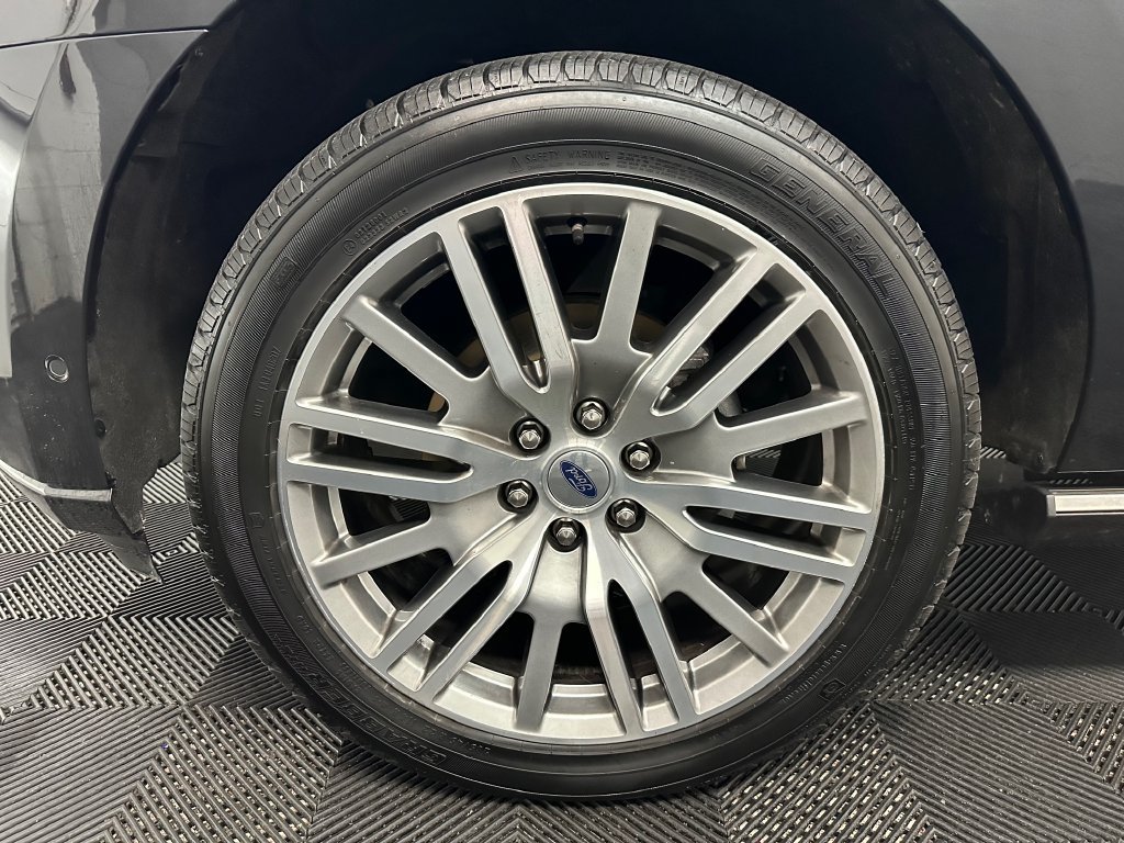 Used 2024 Ford Expedition Max Platinum AWD/4WD image 40