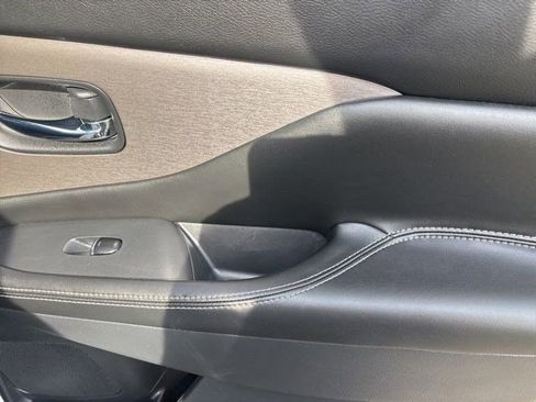 Used 2023 Nissan Murano SL image 37