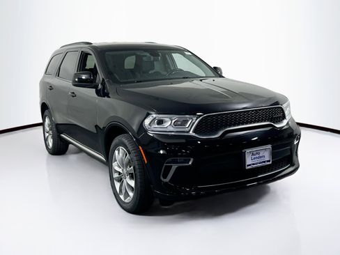 Used 2022 Dodge Durango SXT w/ Anodized Platinum Package image 3