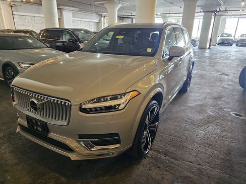 Certified 2025 Volvo XC90 B6 Ultra w/ Protection Package AWD/4WD image 1