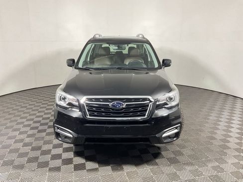 Used 2017 Subaru Forester 2.5i Touring AWD/4WD image 11