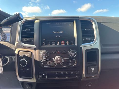 Used 2016 RAM 2500 Power Wagon w/ Luxury Group image 16