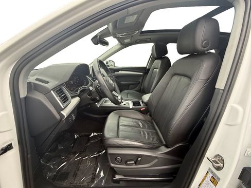Used 2018 Audi Q5 2.0T Premium Plus w/ Premium Plus Package AWD/4WD image 9
