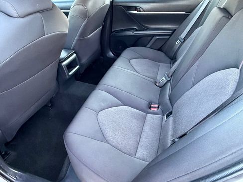 Used 2020 Toyota Camry LE AWD/4WD image 29