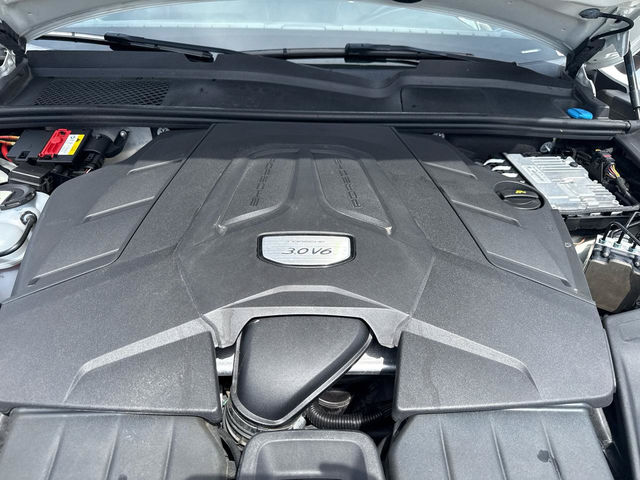 Used 2019 Porsche Cayenne AWD/4WD image 27