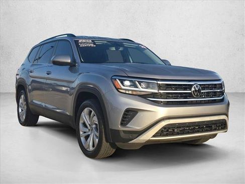 Used 2023 Volkswagen Atlas SE FWD image 3