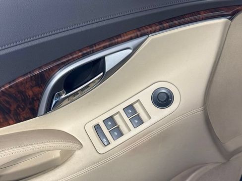 Used 2011 Buick LaCrosse CX FWD image 12