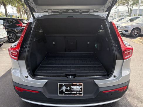 Certified 2023 Volvo XC40 B4 Plus w/ Protection Package Premier FWD image 34