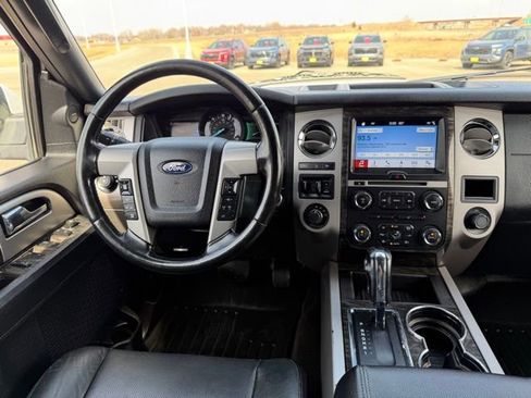 Used 2017 Ford Expedition EL Limited image 24