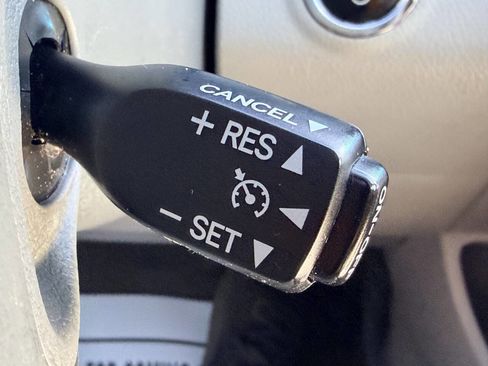 Used 2007 Toyota Camry Hybrid image 64