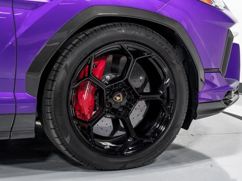 Used 2024 Lamborghini Urus Performante AWD/4WD image 56