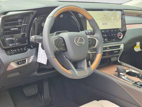 New 2026 Lexus RX 350 FWD image 3