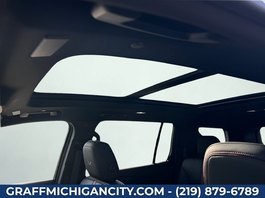 New 2026 Chevrolet Traverse RS AWD/4WD image 18