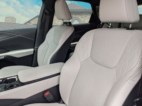Used 2024 Lexus RX 350 Premium w/ Accessory Package (Z1) FWD image 8