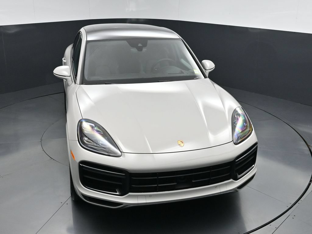 Used 2020 Porsche Cayenne Turbo AWD/4WD image 21