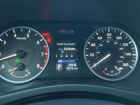 Certified 2025 Nissan Sentra S FWD image 22