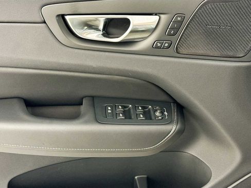 Certified 2025 Volvo XC60 T8 Ultra w/ Protection Package Premier image 14