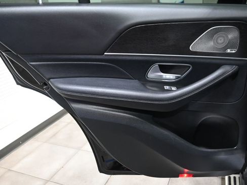 Used 2021 Mercedes-Benz GLE 350 4MATIC image 12