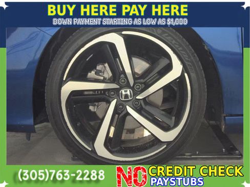 Used 2018 Honda Accord Sport image 3