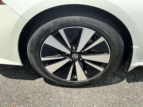 Certified 2021 Nissan Altima 2.5 SL AWD/4WD image 7