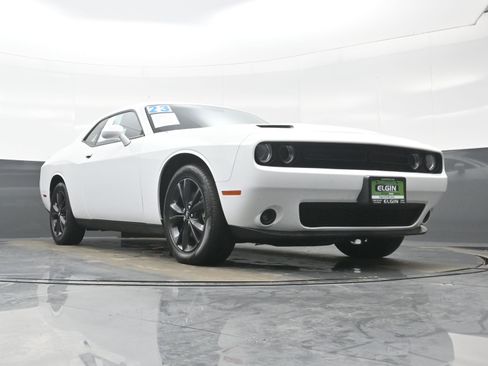 Used 2023 Dodge Challenger SXT w/ Blacktop Package image 29