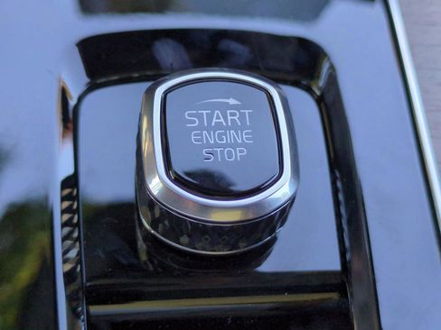 New 2026 Volvo XC90 T8 Plus image 27