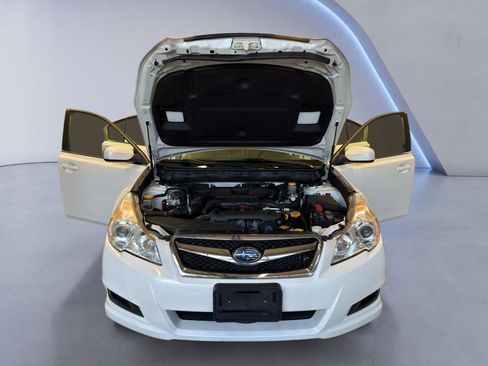 Used 2012 Subaru Legacy 2.5i Premium AWD/4WD image 8
