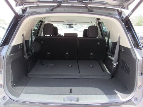 New 2026 Nissan Pathfinder SV AWD/4WD image 5