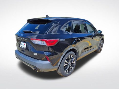 Used 2022 Ford Escape SE w/ SE Sport Appearance Package FWD image 6