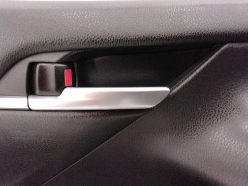 Used 2024 Toyota Camry SE image 48