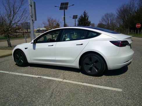Used 2021 Tesla Model 3 Long Range AWD/4WD image 24
