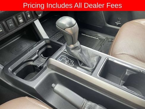 Used 2017 Toyota Tacoma Limited w/ Tow Package AWD/4WD image 36