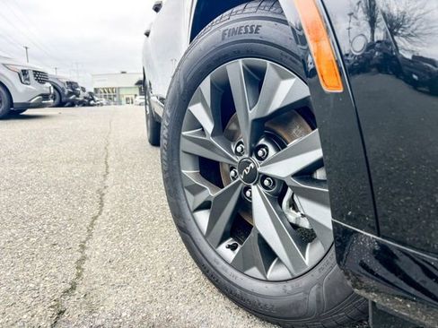 Used 2025 Kia Sportage SX Prestige image 10