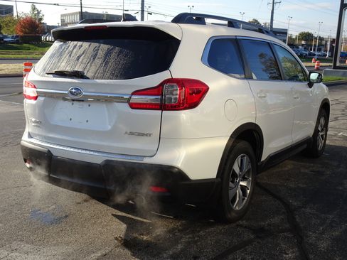 Used 2019 Subaru Ascent Premium image 5