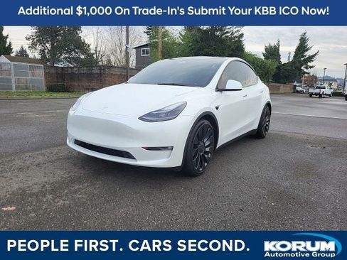 Used 2022 Tesla Model Y Performance image 1