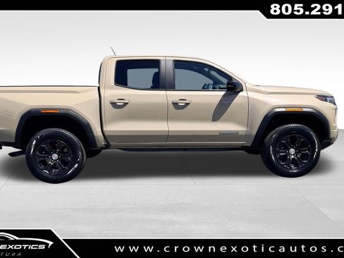 Used 2024 GMC Canyon Elevation w/ Elevation Premium Package AWD/4WD image 8