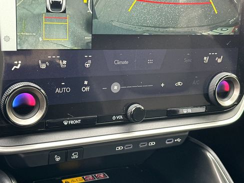 Used 2023 Lexus RZ 450e Premium w/ Technology Package image 22