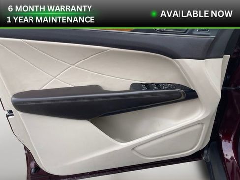 Used 2018 Lincoln MKC Select w/ Select Plus Package image 25